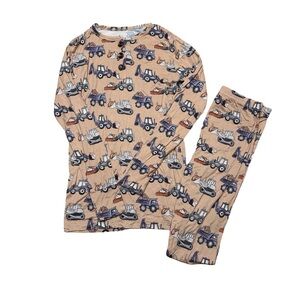 ✨ Gigi‎ and Max Bamboo Pajama Set 8Y 💤🚜 ✨
